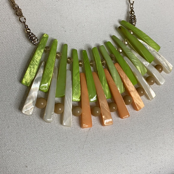 Anthropologie Colored Shell Necklace - Picture 2 of 4
